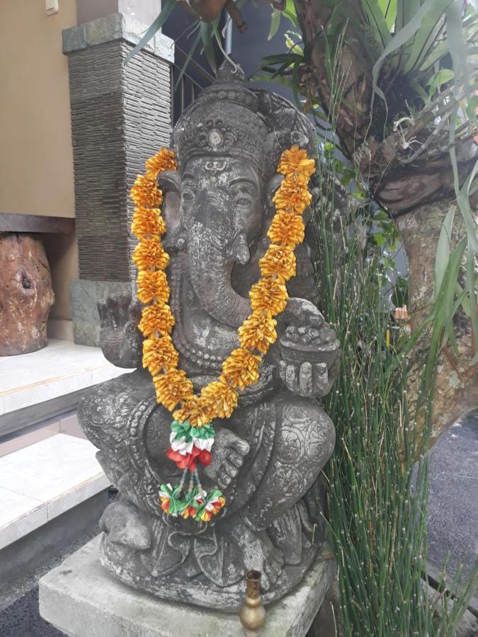 Adi House Homestay Ubud Eksteriør bilde