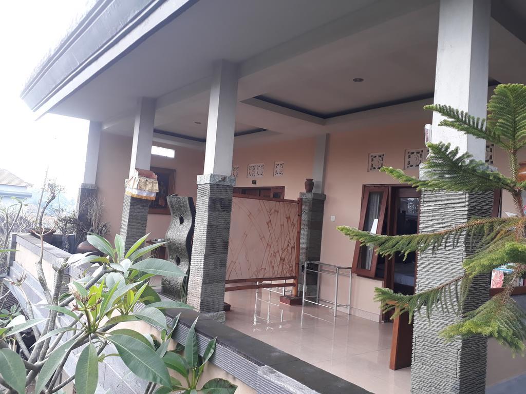 Adi House Homestay Ubud Eksteriør bilde