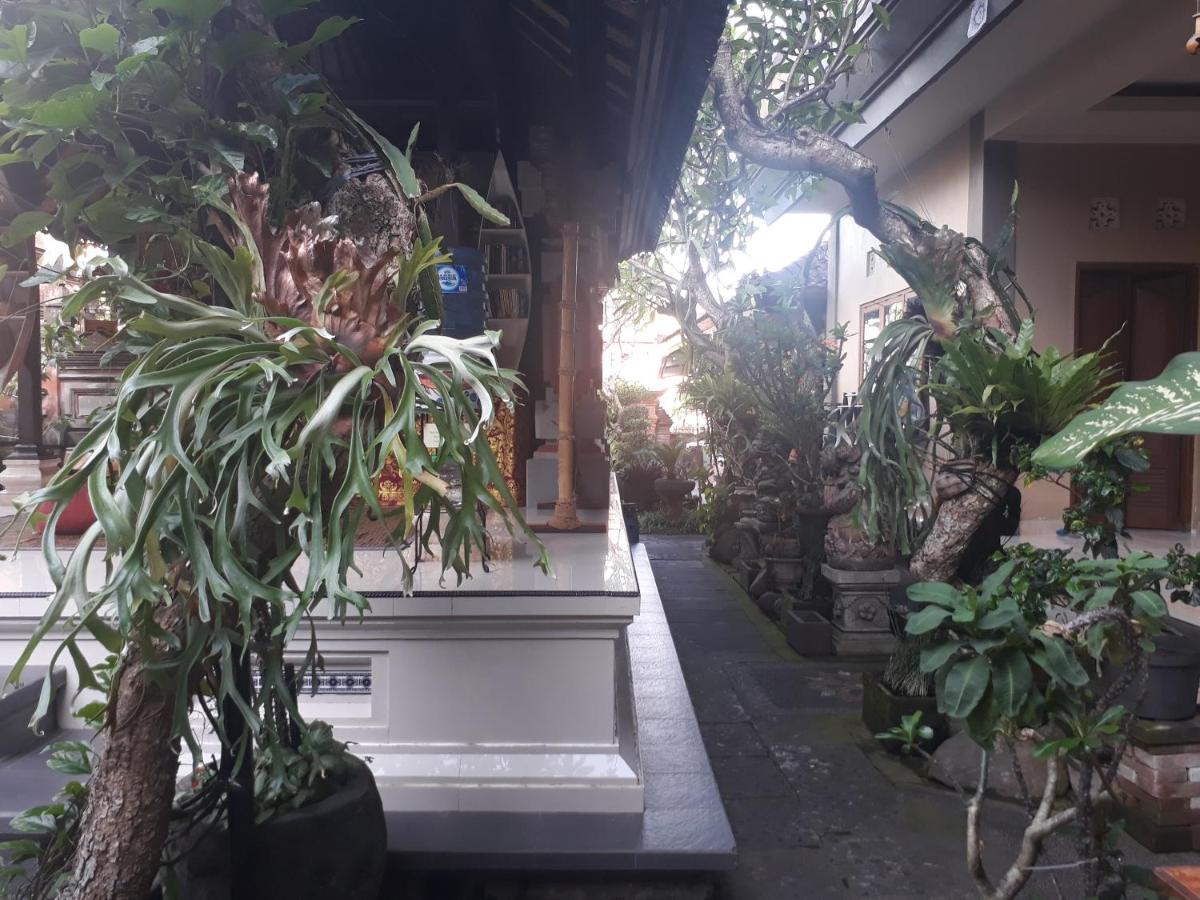 Adi House Homestay Ubud Eksteriør bilde