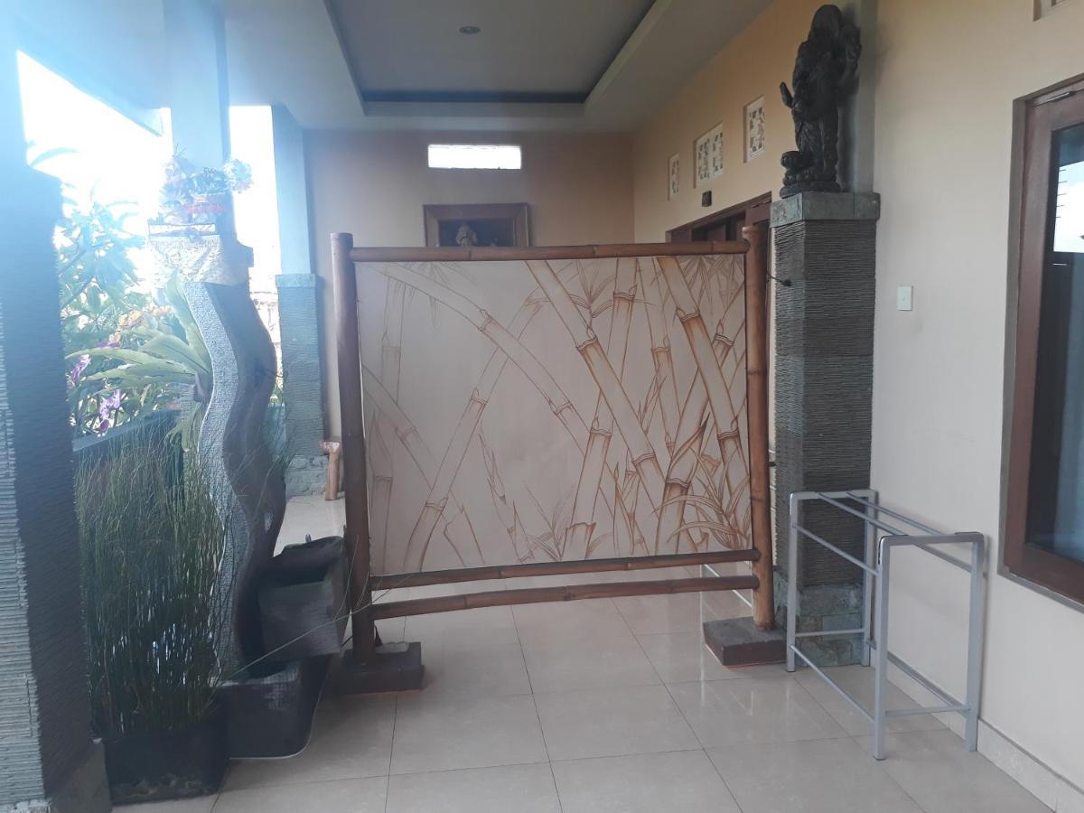 Adi House Homestay Ubud Eksteriør bilde