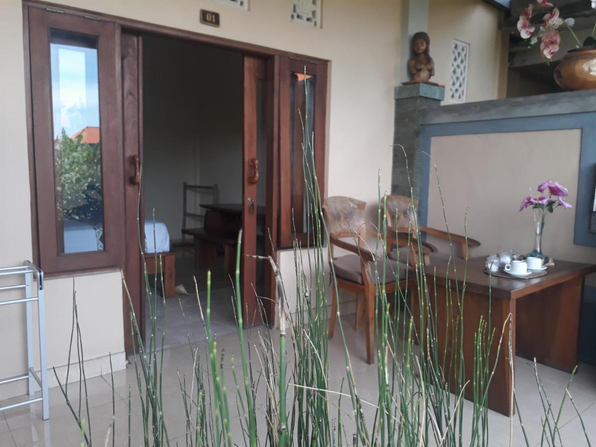 Adi House Homestay Ubud Eksteriør bilde