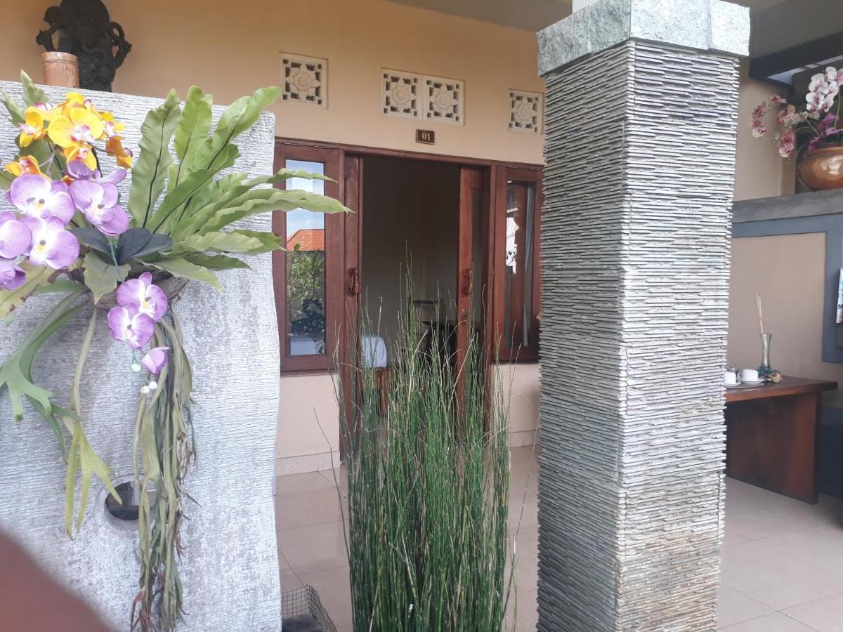 Adi House Homestay Ubud Eksteriør bilde